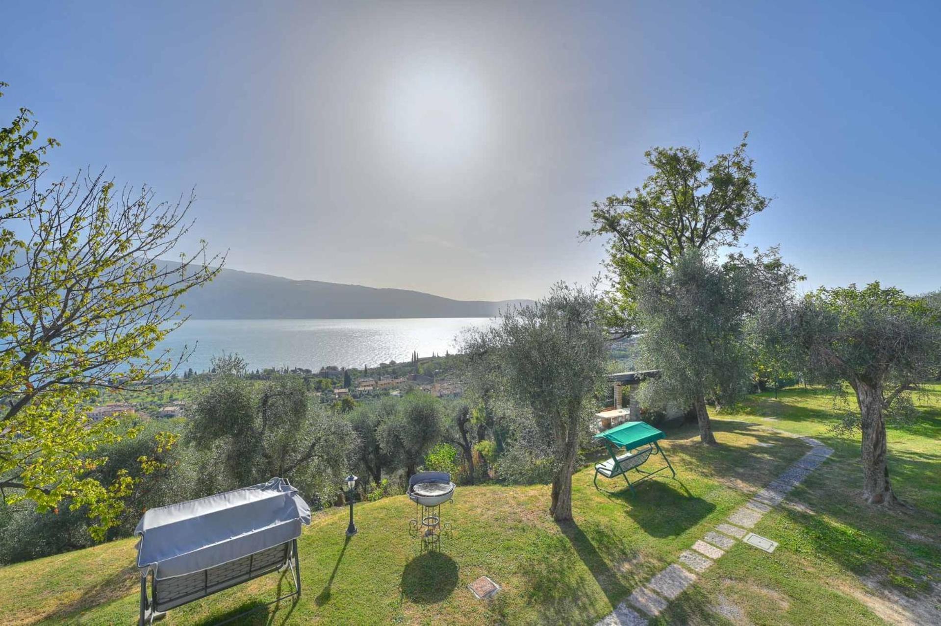 Agriturismo L'Uliveto 加尔尼亚诺 外观 照片