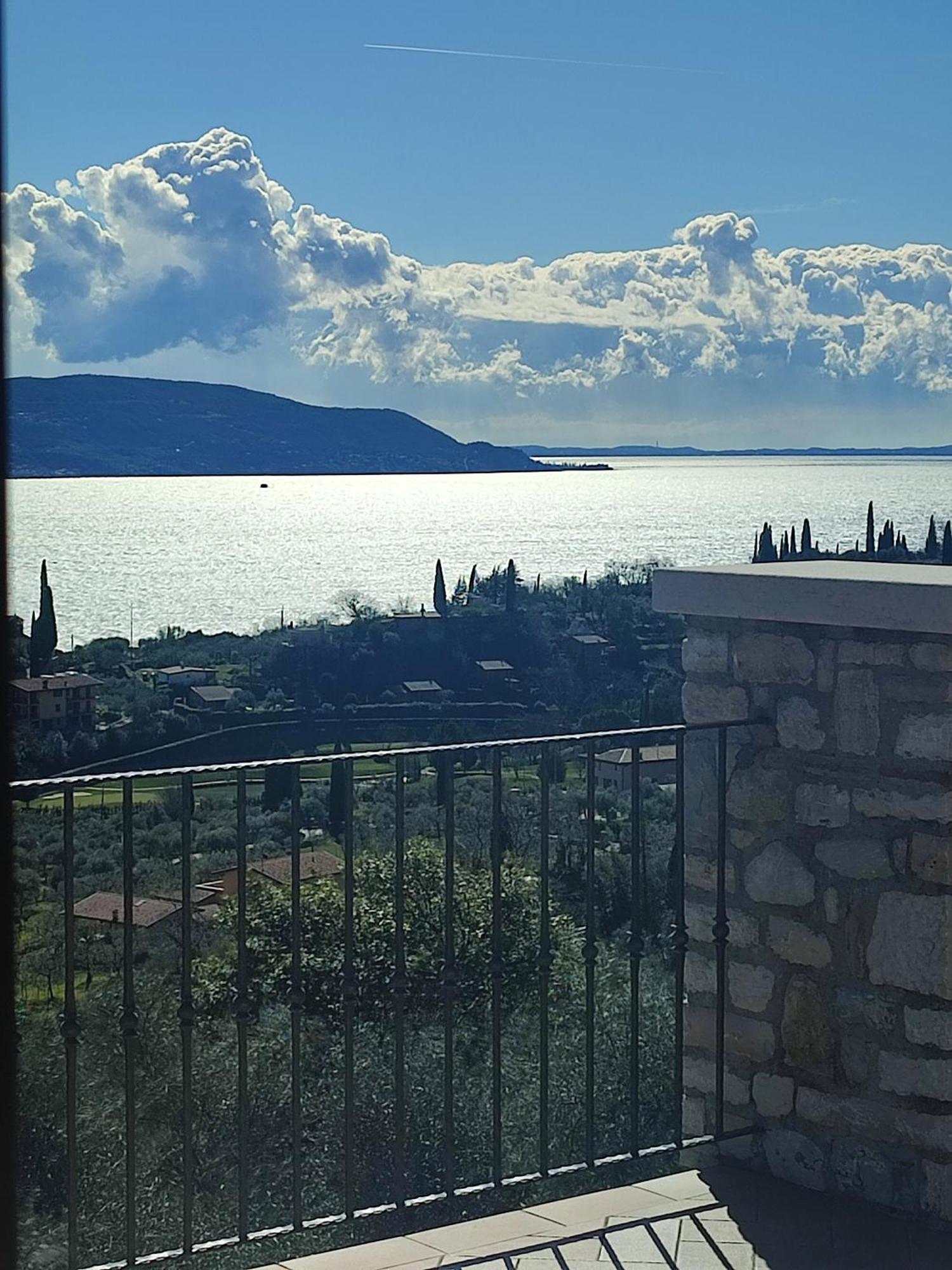 Agriturismo L'Uliveto 加尔尼亚诺 外观 照片